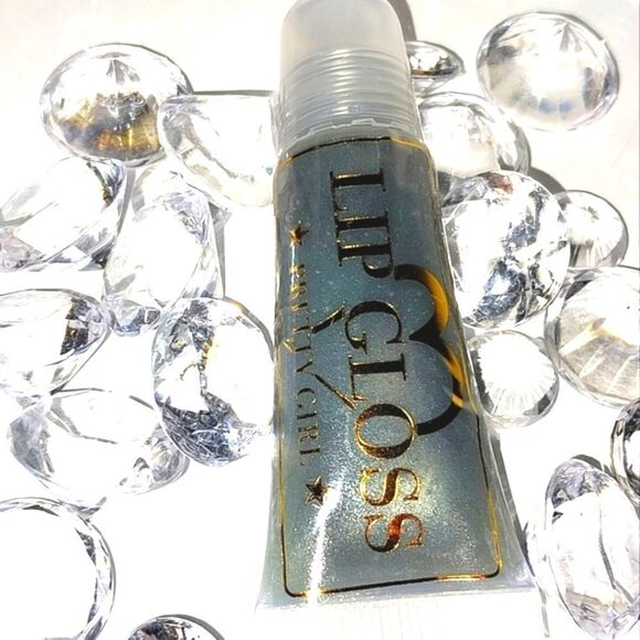 Hand crafted Magnetic Kiss lip gloss - Picture 5 of 6